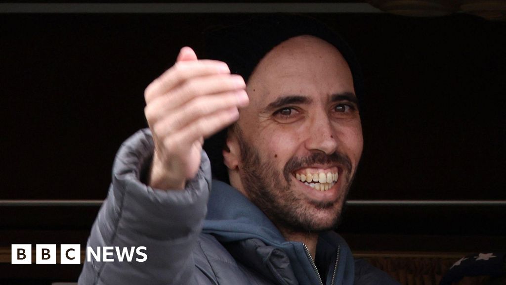 Six Israeli hostages freed ahead of Palestinian prisoner release